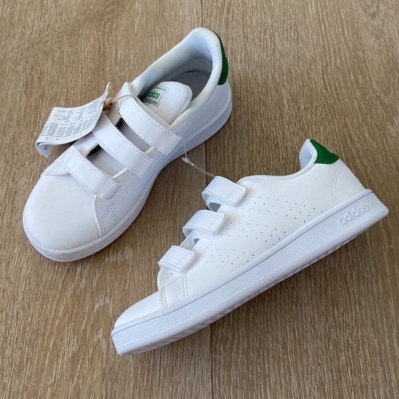 Adidas white 3 Velcro strap sneakers, NWT, size 1.5 - Picture 5 of 9